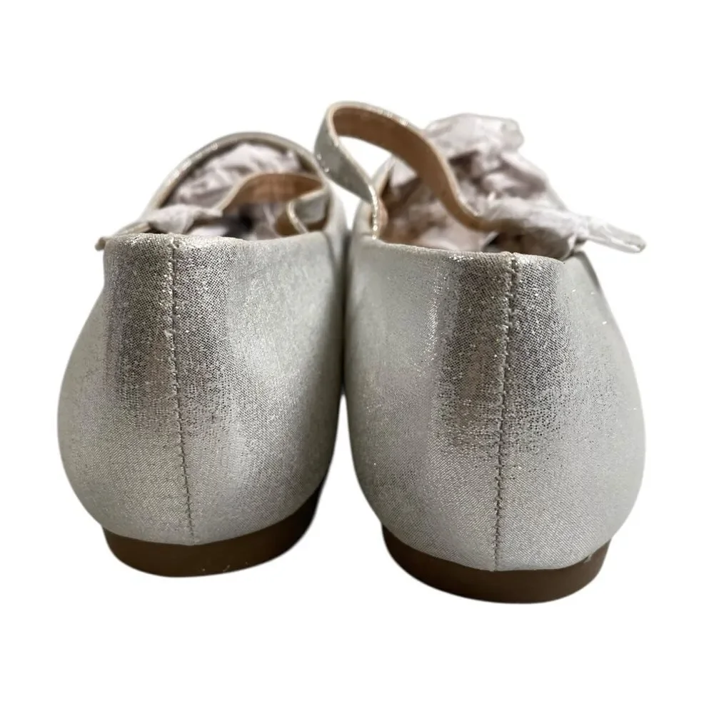 NWOB Lauren Lorraine Girls Silver Mary Jane Shoes - Size 5